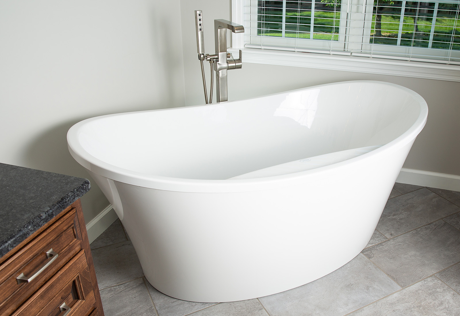 Free-standing soaking tub installation in Manheim, PA